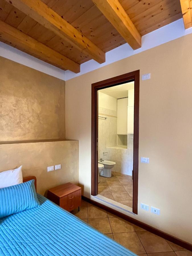 Casa Vacanze Al Lago P2 Monasterolo del Castello Extérieur photo